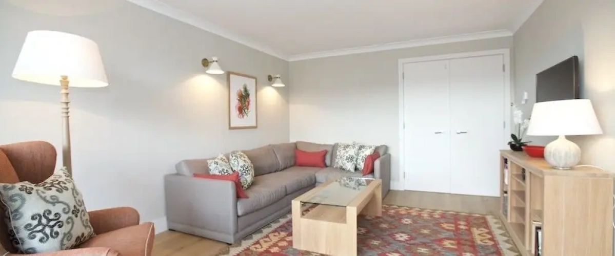 2 Bedrooms Apartment with balcony