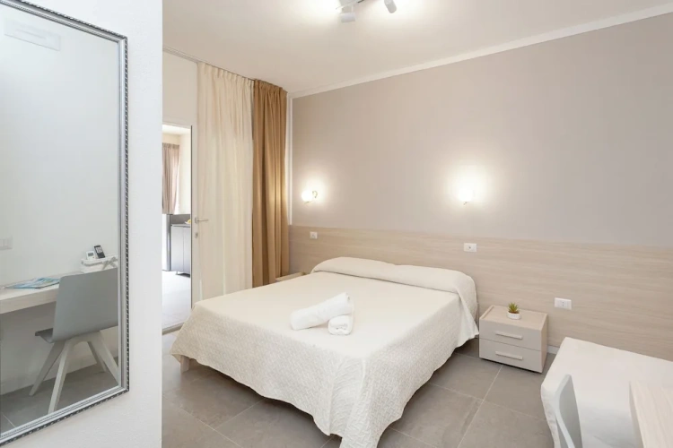 Comfort Triple room with courtyard view