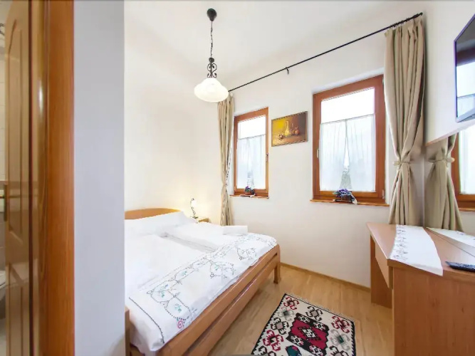 Hotel Almira