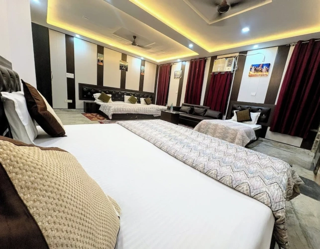 Deluxe Quadruple room