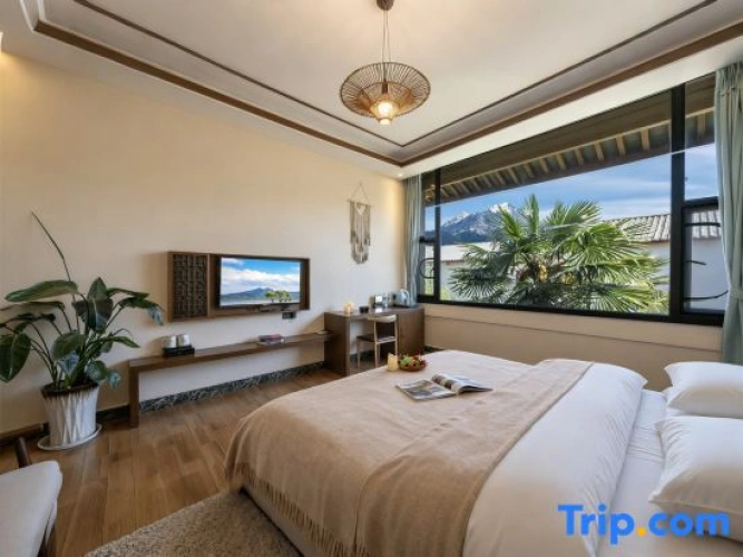 Luxury Double room with mountain view