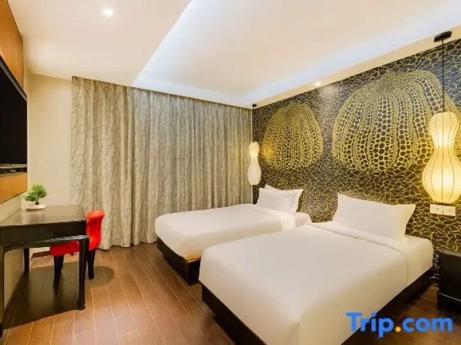 Twin Apartment