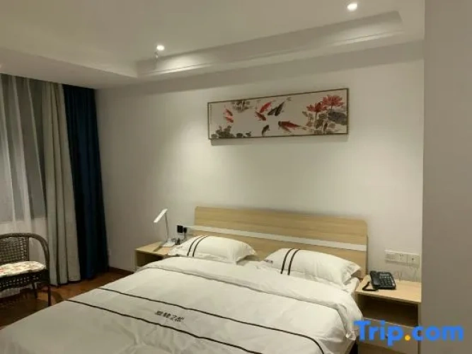 Deluxe Single room