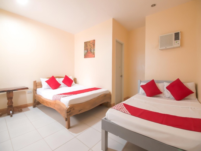 Standard Quadruple room