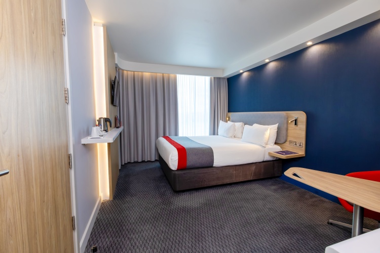 Holiday Inn Express Manchester - Trafford City photo 8