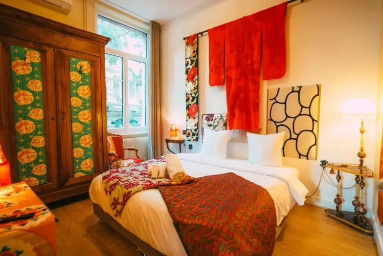 3 Bedrooms Apartment