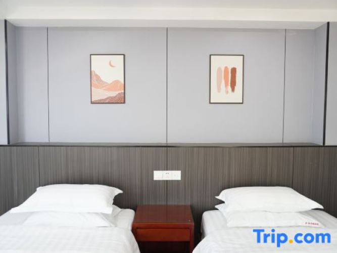Standard Double room with river view