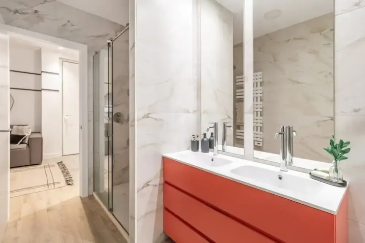 Emba - 2 Bedrooms Apartment in Lista