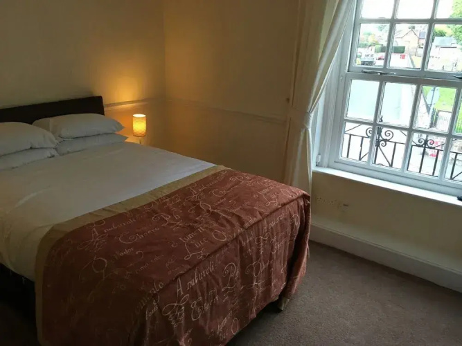 Buck House Hotel