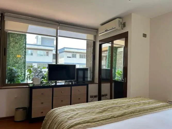 Orly Suites ll