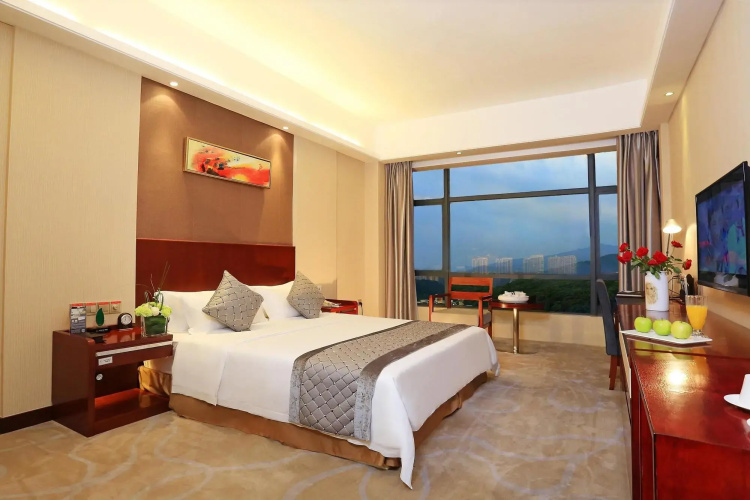 Ramada Longyan