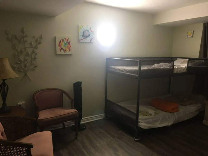 Pring Guesthouse - Hostel