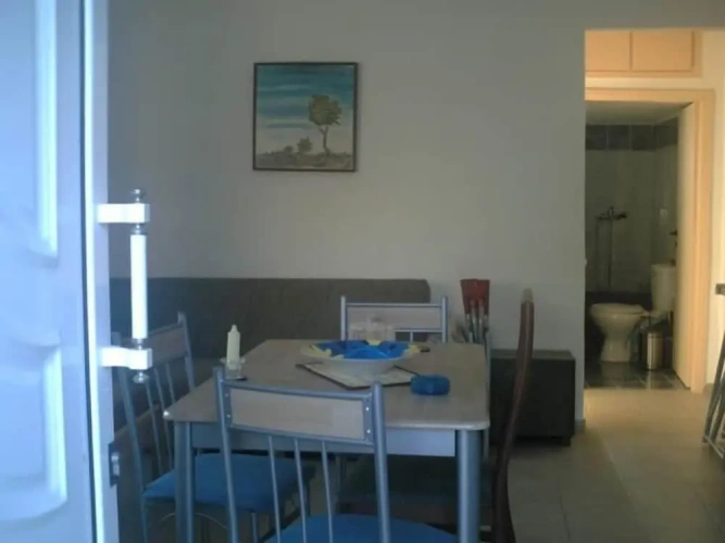 1 Bedroom Apartment with mountain view