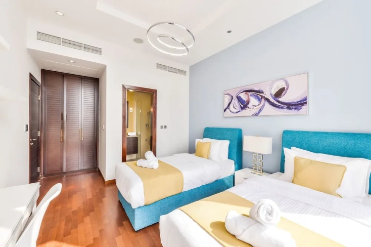 2 Bedrooms Deluxe Apartment