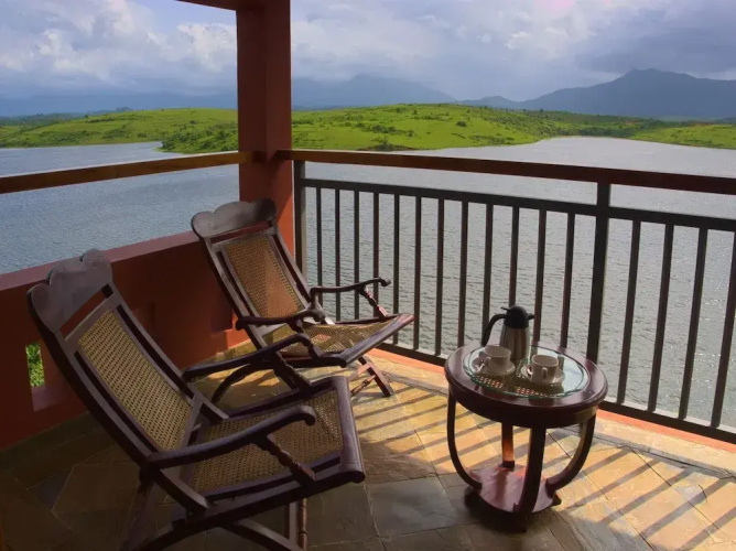 Vistara Resort