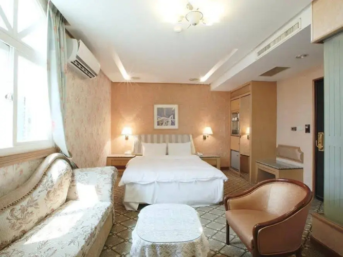 Chien Li Fu Hotel