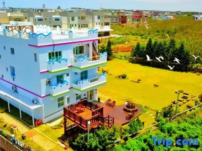 Yurong Hostel