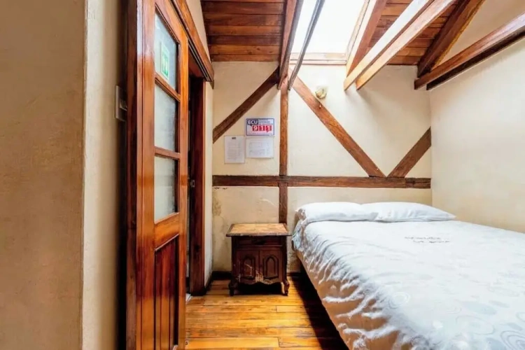 Standard room with balcony