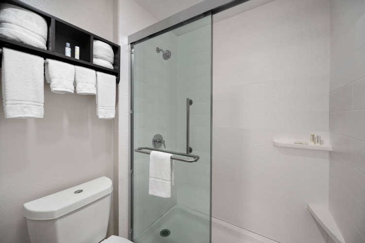 La Quinta Inn by Wyndham Columbus Dublin photo 10