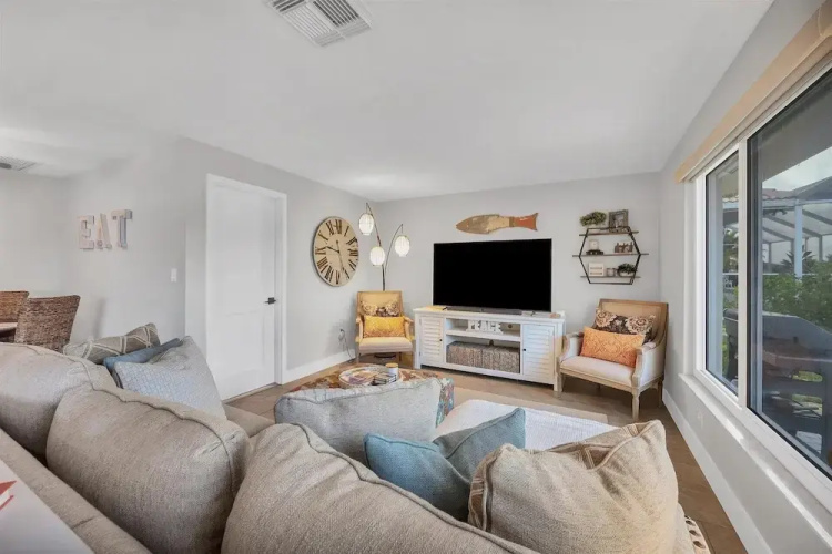2219 El Cerito Court