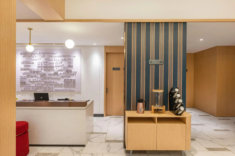 Magnotel Hotel (Suzhou Wujiang Wanbao Plaza)