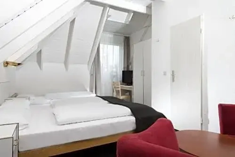 Standard Family room