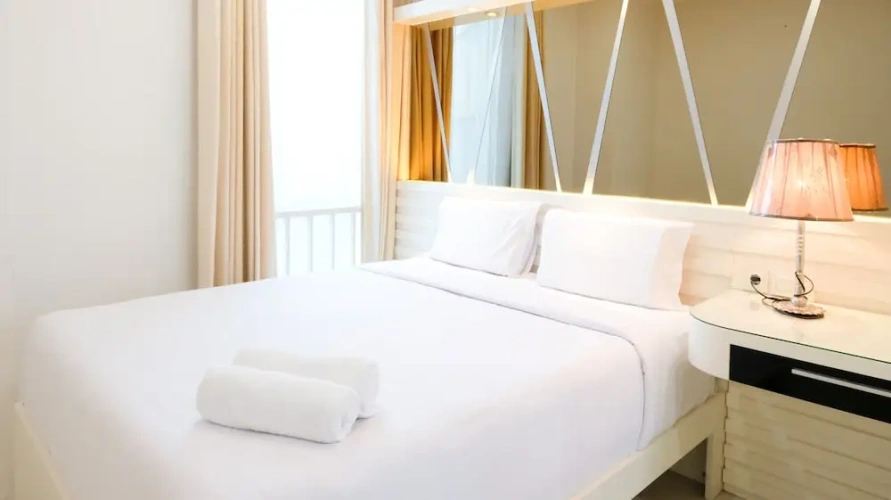 2 Bedrooms Apartment