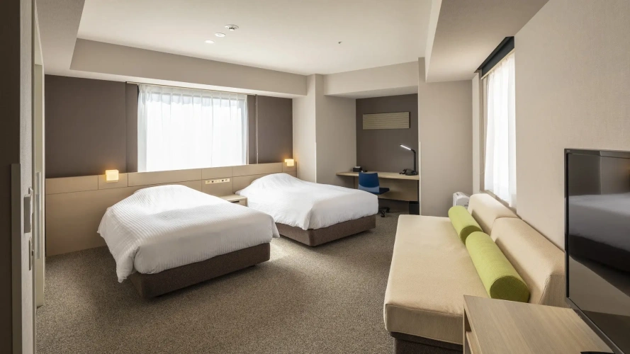 Corner Twin room