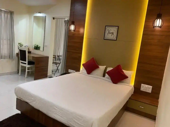 Ishwerya Suites