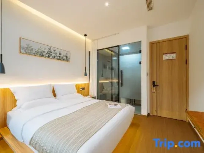 Standard Double room with garden view
