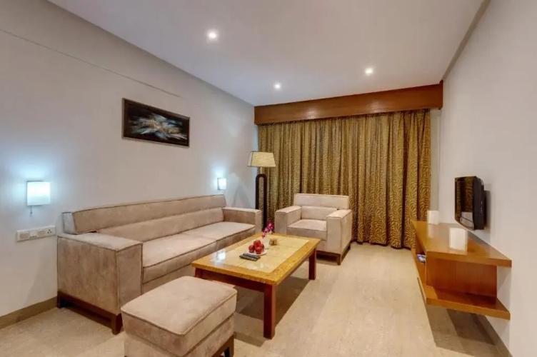 Click Hotel Caliph