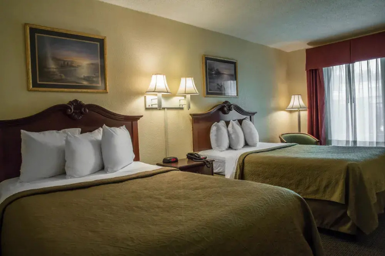 Quality Inn