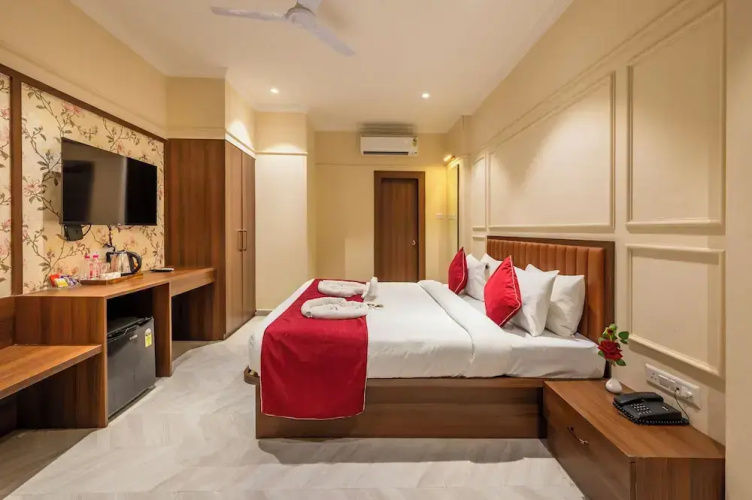 Hotel Silver Stone Varanasi