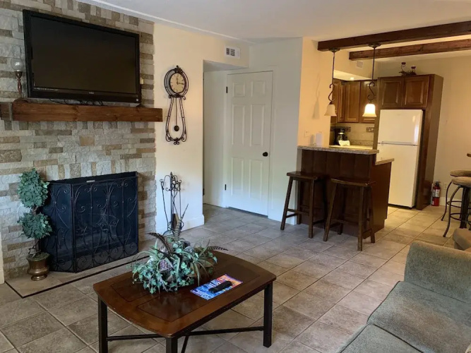Oak Square Rentals