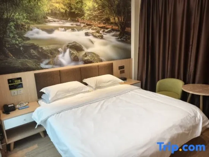 Deluxe Double Suite