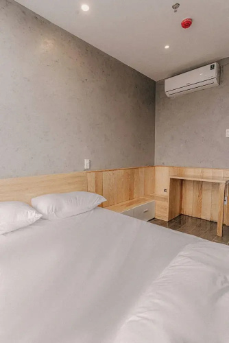 SNite Hotel & Dorm-Danang Dragon Bridge