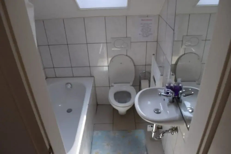 AB Apartment 29