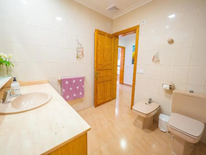Apartamento Piscina Muro