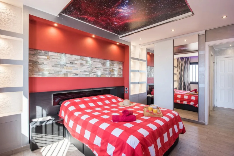 109. Romantic Apartment with Heated Pool