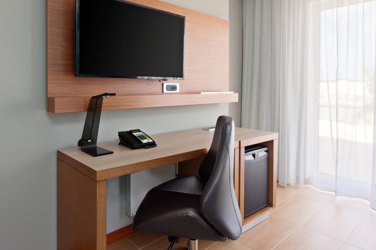 Double Suite with land view