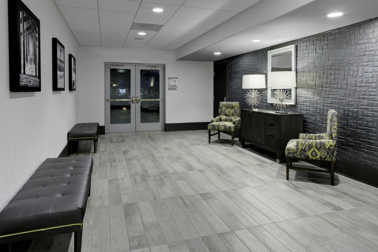 Hampton Inn & Suites by Hilton-Irvine/Orange County Airport, photo 13