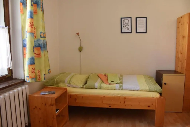 Classic Triple room with view