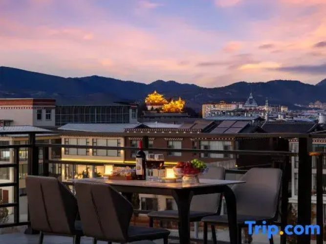 Huan Tu Hotel