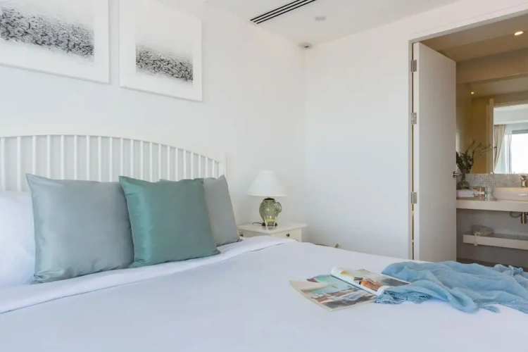 2 Bedrooms Luxury Suite with ocean view