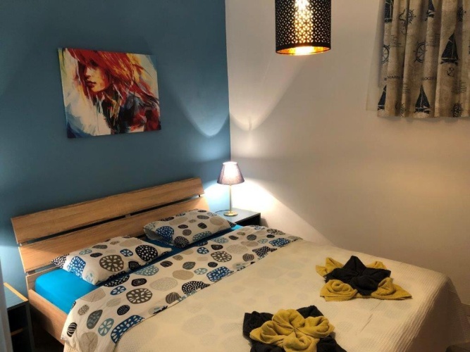1 Bedroom Apartment
