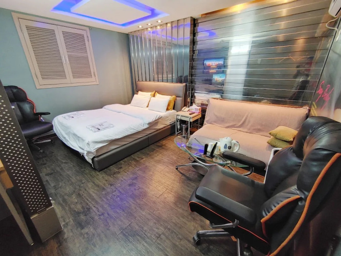 Hera Motel