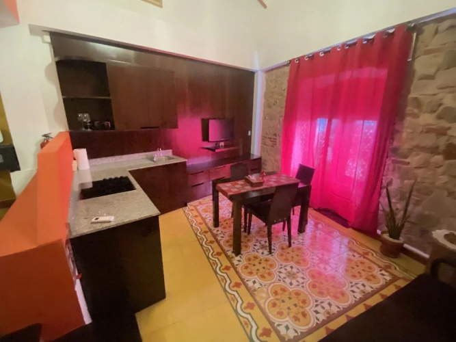 Oasis Hotel