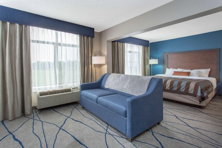 Double Suite