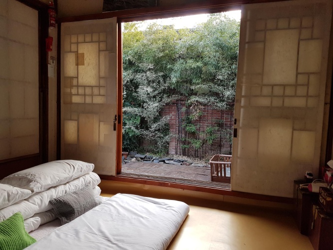 Triple room with futons