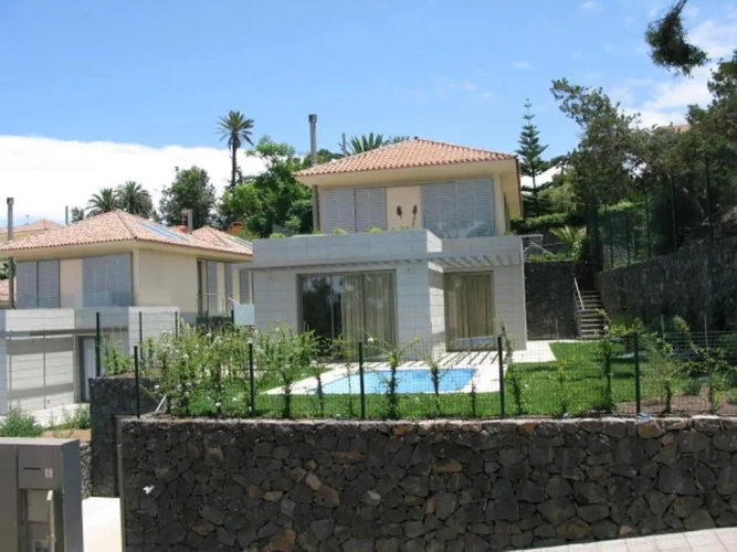 1 Bedroom Double Villa